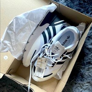 Adidas Boost size 6.5